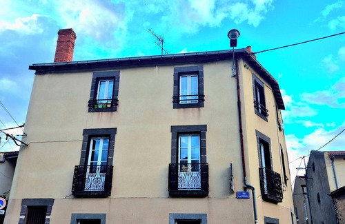 Chatel-Guyon Apartamento | Chez Armande 2-star tourist apartment 48 m2