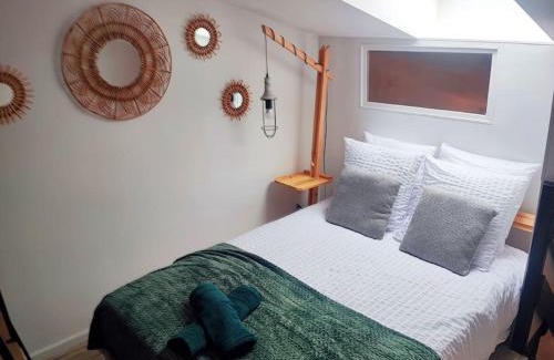 Verdun Apartamento | chez Arty - Géré par Presta-Zen'Services