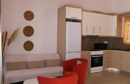 Tavronitis Casa | Chez Athena/Vacation home for 6 in Chania