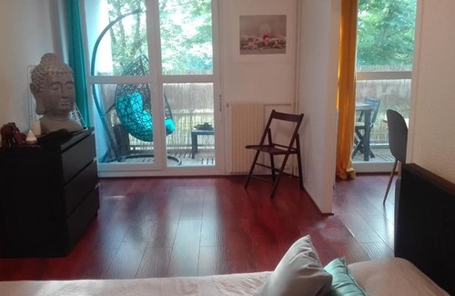 Talence Apartamento | "CHEZ AURELIE" T5 100m2 4ch 2sdb parking terrasse TALENCE