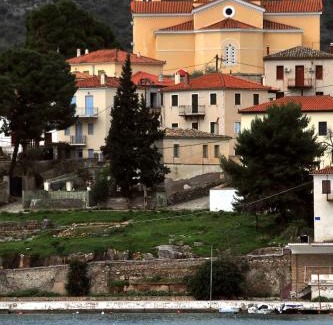 Galaxidi Casa | Chez Belle Hélène