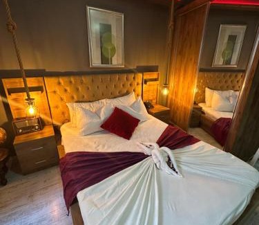 Taksim Hotel | Chez Bore