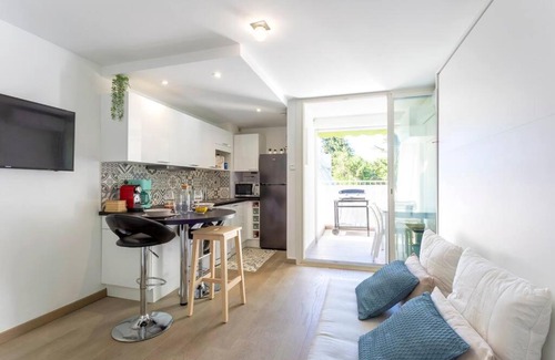 La Petite Motte Apartamento | Chez David - joli studio avec parking privé et climatisation