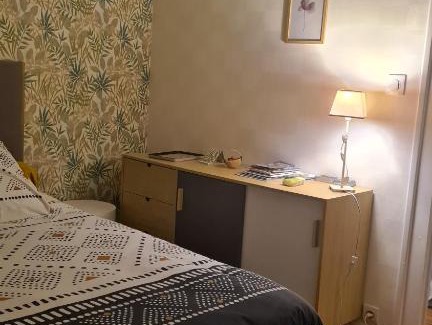 Avranches Casa | Chez Fabienne et Olivier, chambre privative avec SDB et WC, Avranches Baie du Mont Saint Michel