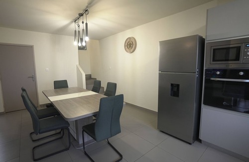 Le Tampon Casa | 🌺 Chez Julianna - 2-bedroom house on Route du Volcan.