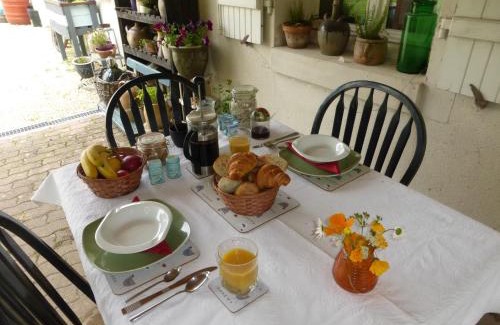 Charroux Cama Y Desayuno | Chez Kate