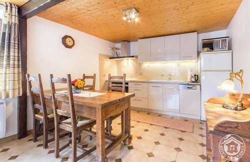 Seez Casa | CHEZ LEONIE - SEEZ - Gîte