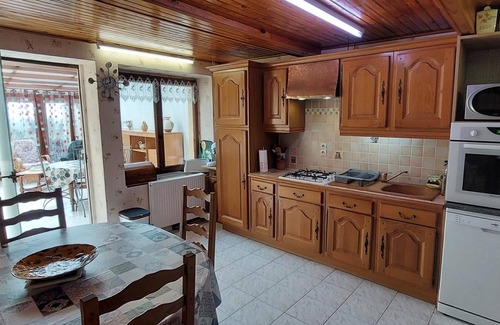 Eteignieres Casa | CHEZ MARCELLE - ETEIGNIERES