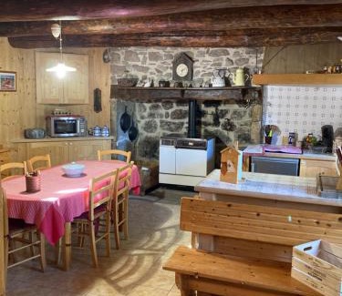 Allanche Casa | Chez Marie