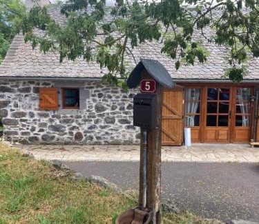 Allanche Casa | Chez Marie