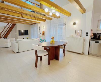 Koenigshoffen Est Apartamento | Chez Maya - Triplex cosy proche gare