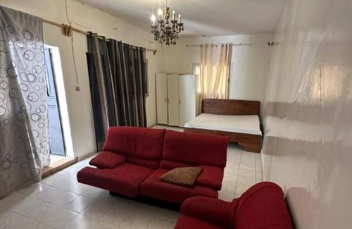 Toubab Dialao Casa | Chez Medzo