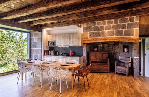 Raulhac Casa | Chez Mimi - La Petite Maison, charming gîte in Raulhac