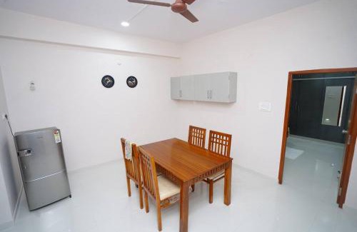 Gachibowli Apartamento | Chez Moi -II - 2BHK, Near US Embassy, Gachibowli