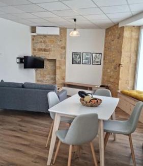 Gourdon Apartamento | Chez Nous chez Vous