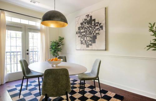 Atlanta Casa | Chez Nous
