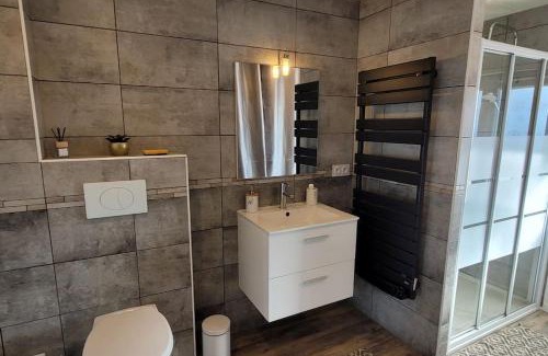 Meximieux Casa | Chez Odette et Ricardo Meximieux - Pérouges