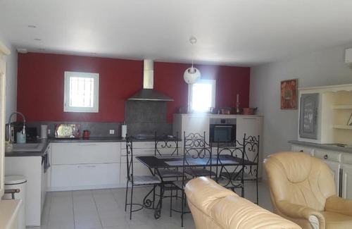 Althen-des-Paluds Casa | Chez Paul et Marie
