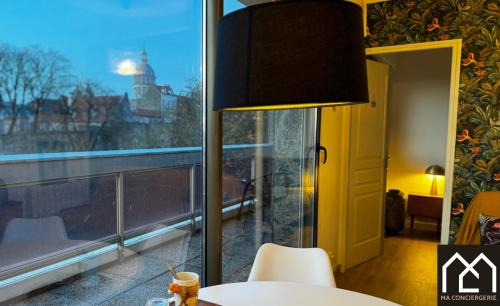 Boulogne-Centre Apartamento | Chez Perrine, Magnifique Appartement Face aux Remparts