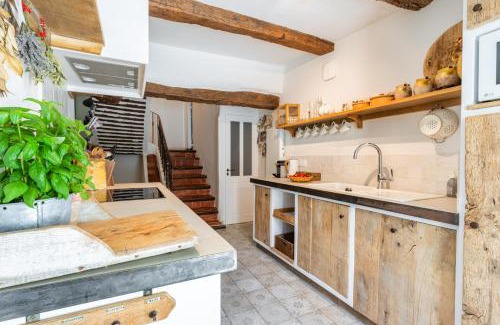 Flassan Casa | Chez Prunelle