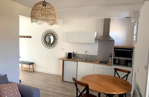 Donville-les-Bains Apartamento | Chez Rose, Terrasse Plein Sud!