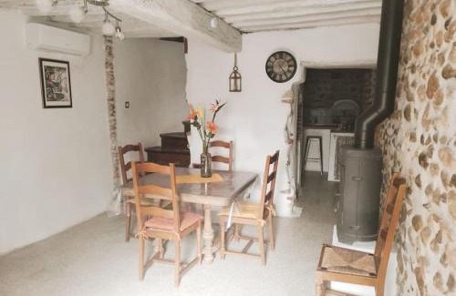 Saint-Feliu-d'Amont Casa | Chez Seb et Cha