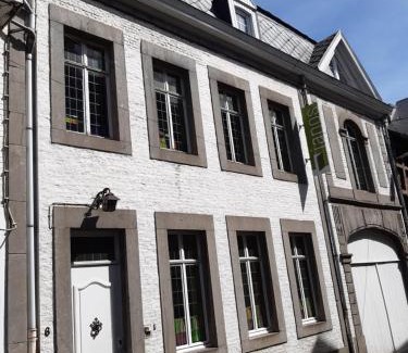 Stavelot Apartamento | Chez Therese