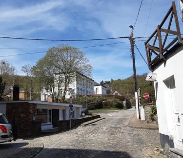 Stavelot Apartamento | Chez Therese