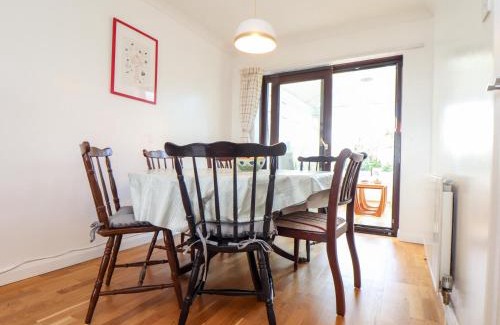 Newlyn Casa | Chi an Vre