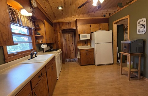 Markville Cabina | Chi-Oak Lakehouse on Minerva Lake/Minerva Chain
