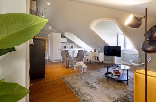 Encarnacao Apartamento | Chiado Camões - Lisbon Best Apartments