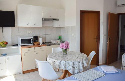 Pula Apartamento | Chianti