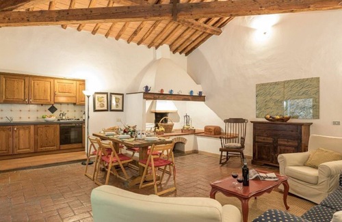 Gambassi Terme Chalet De Esquí | Chianti Resort-Casa Ginestra