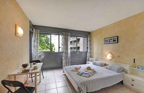 Pedrinate Apartamento | Chiasso Apartments 101