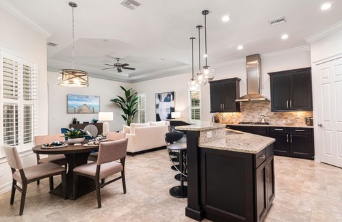 Naples Casa | CHIASSO COVE - Luxury Contemporary Styled Home in Fiddler's Creek