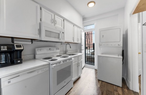 Kalorama Heights Apartamento | Chic 1-bedroom apartment in brilliant Washington with WiFi, AC