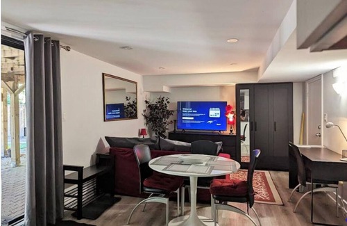 Fisherville Apartamento | Chic 1-bedroom apartment in phenomenal Toronto
