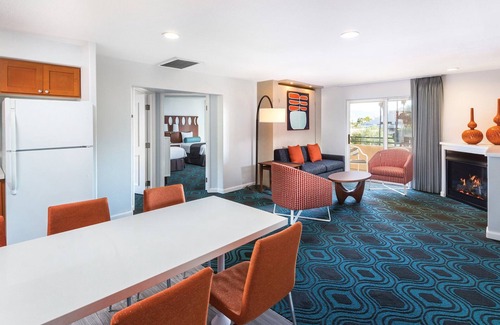 Old Las Palmas Apartamento | Chic 1-bedroom in Pleasant Palm Springs