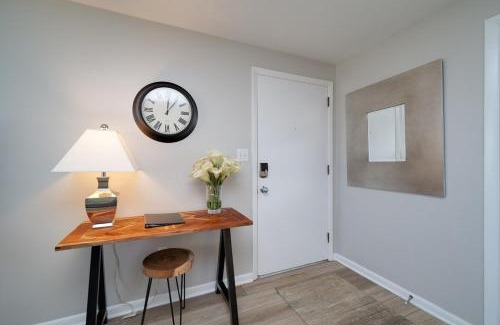 Kettering Apartamento | Chic 1br Retreat Prime Location & Mod