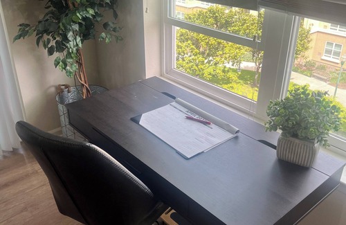 San Bruno Apartamento | Chic 2-bedroom apartment with WiFi, AC in marvelous San Bruno 5 min from SFO