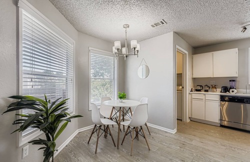 Milwood Apartamento | Chic 2B/2BA Getaway | Cedar Park/North Austin