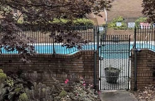 Buckhead Apartamento | Chic 2BR Family-sized Apartment near Lenox Square! Perfect ATL getaway!!