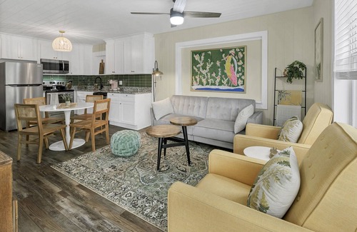 Safety Harbor Apartamento | Relaxing 2BR in Safety Harbor | Wi-Fi Included