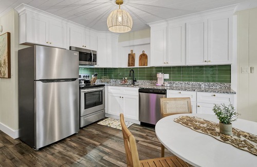 Safety Harbor Apartamento | Relaxing 2BR in Safety Harbor | Wi-Fi Included