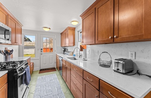 East End Casa | Chic 4 bdrm Home Downtown Boise Sleeps 8