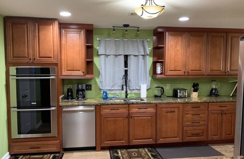 Cordova Casa | Chic 6 King beds and more, Cordova Near Shopping