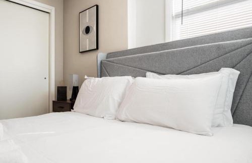 Peoria Apartamento | Chic and Comfortable 1BR Apartment near Bradley U