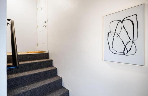 Peoria Apartamento | Chic and Comfortable 1BR Apartment near Bradley U