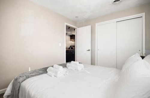 Peoria Apartamento | Chic and Comfortable 1BR Apartment near Bradley U