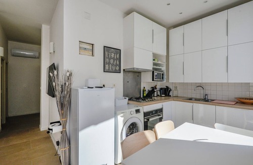 Saint-Lambert Apartamento | Chic And Modern Apt 5 Min From The Beach